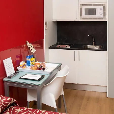 Ok Estudios Plata Hotell