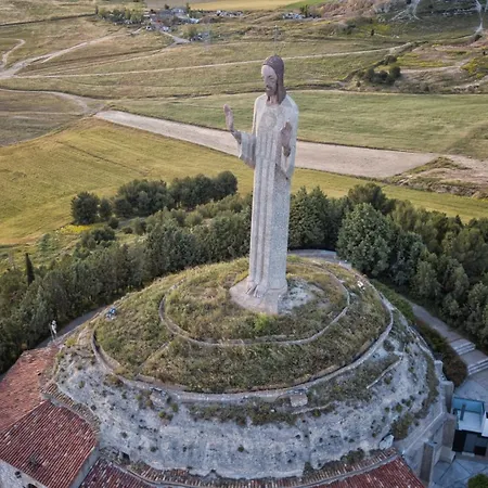 Ok Estudios Plata Hotell 3*