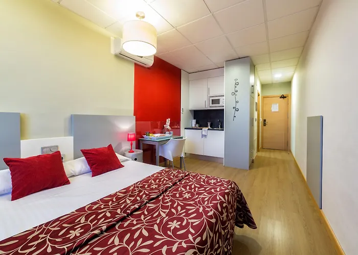 Hotel Ok Estudios Plata 3*