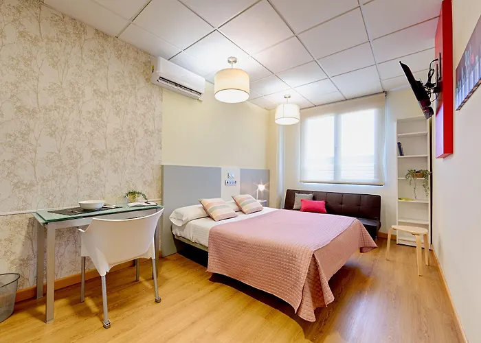 Ok Estudios Plata Hotel 3*