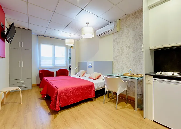 Hotel Ok Estudios Plata 3*