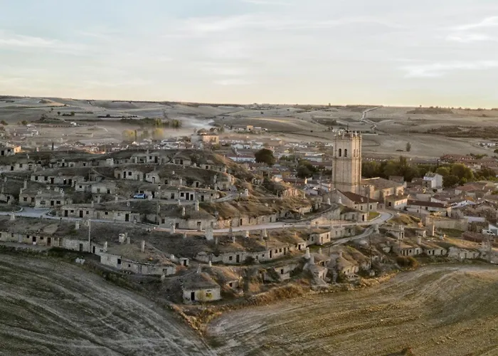 Ok Estudios Plata Hotel